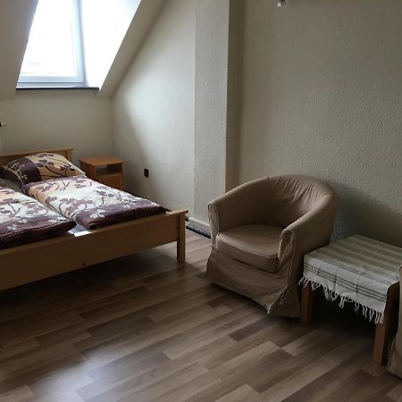 Pokoje Goscinne Na Podzamczu Ujście-Darłowskie Exterior foto